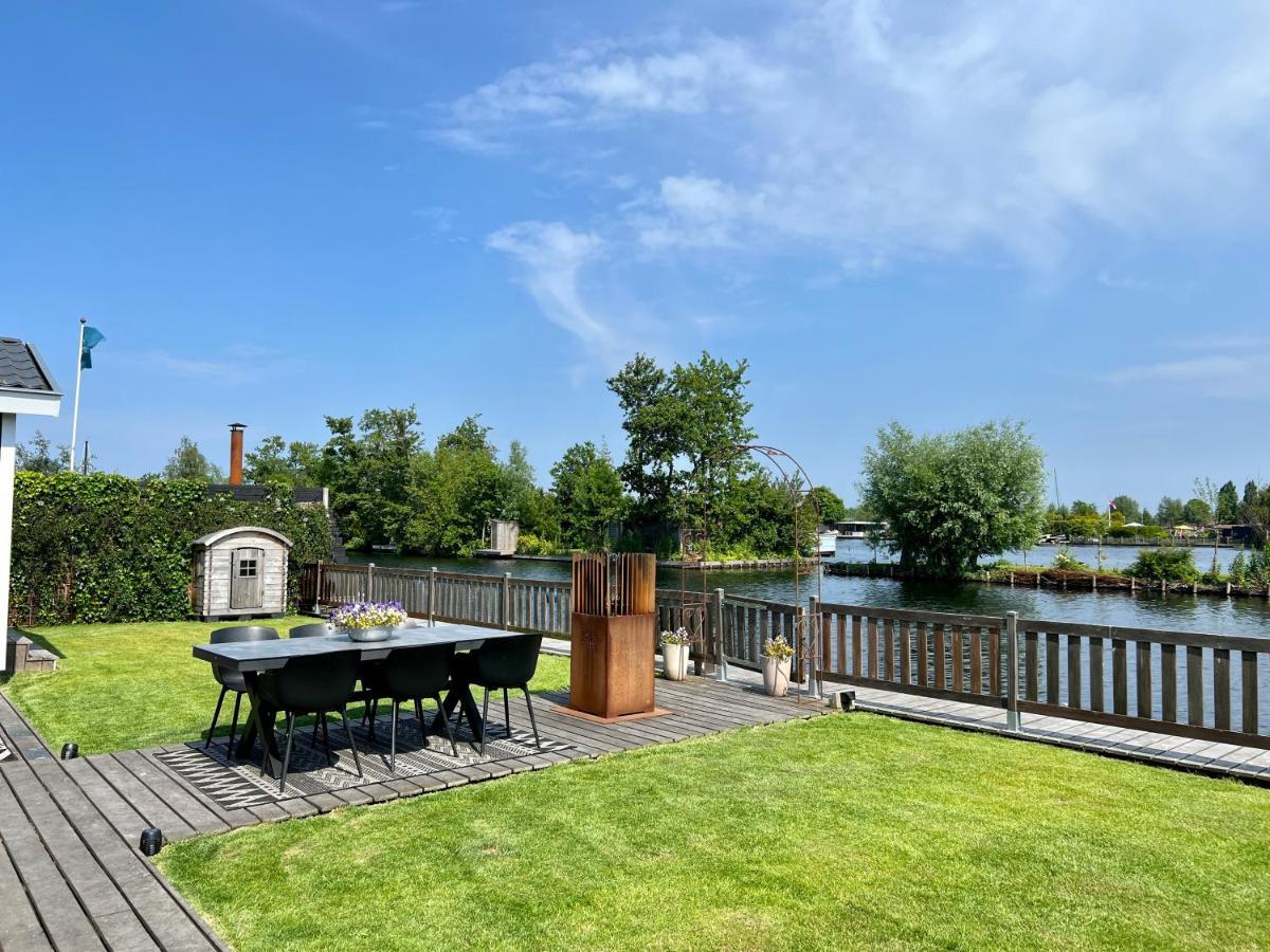 New - Private Residence With Sauna - On A Lake Near Amsterdam Vinkeveen Bagian luar foto