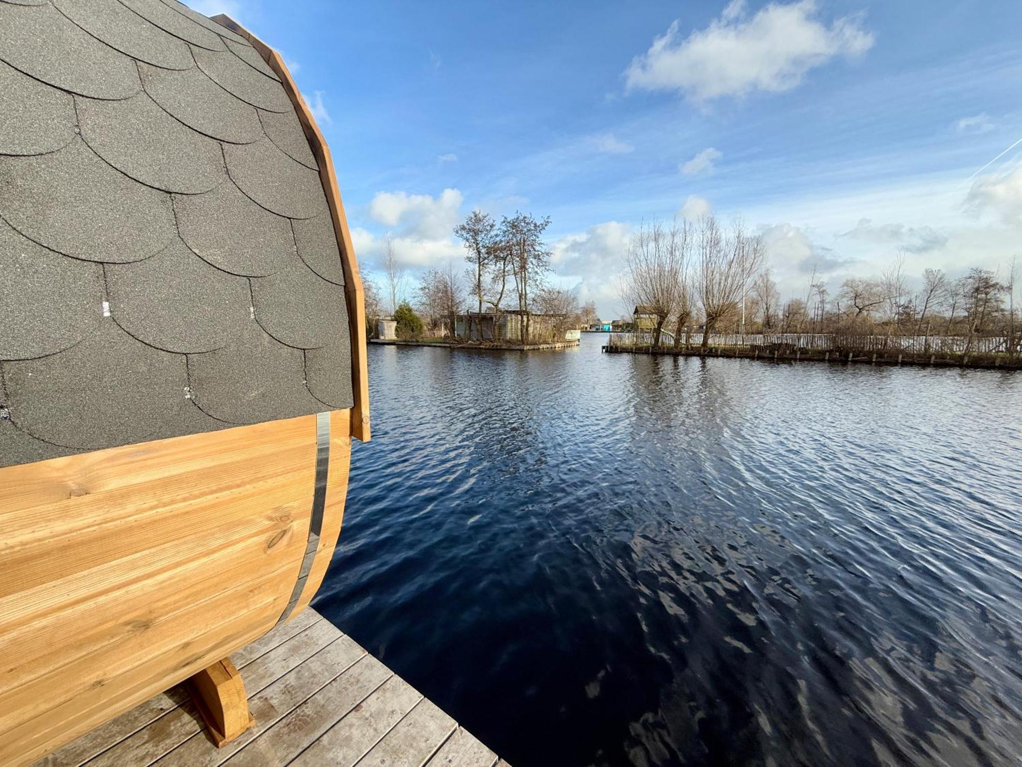 New - Private Residence With Sauna - On A Lake Near Amsterdam Vinkeveen Bagian luar foto